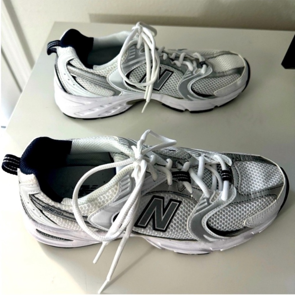 New Balance 530